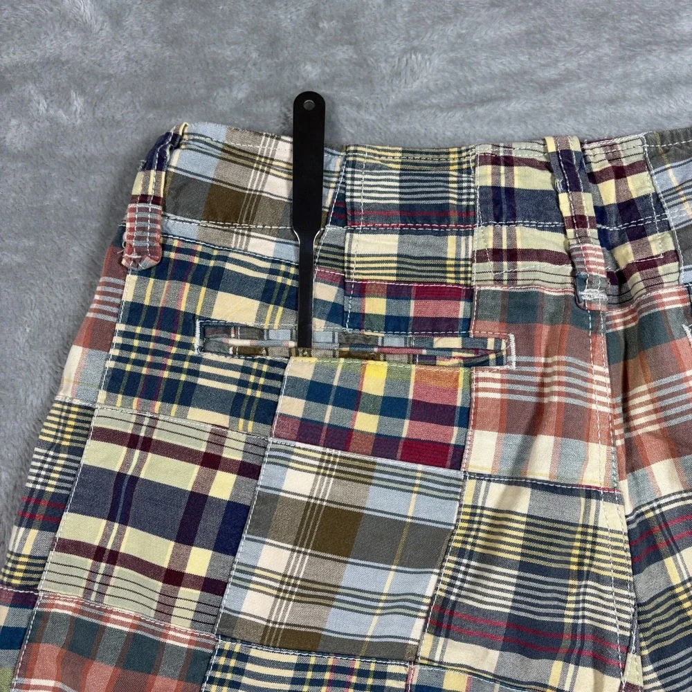American‎ Eagle Shorts Mens 30 India Madras Patched Plaid Chino Classic Length - Picture 9 of 13
